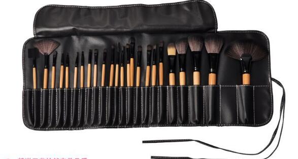 Set 24 Pinceaux Maquillage Professionnels – Pochette PU, Manche Bois, Fait Main